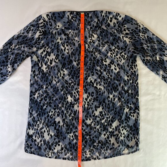 CAbi Fatale Blouse Style 977 Blue Black Leopard Print Long Sleeves Size XS - Picture 7 of 10